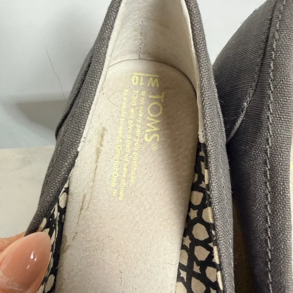 Toms peep toe